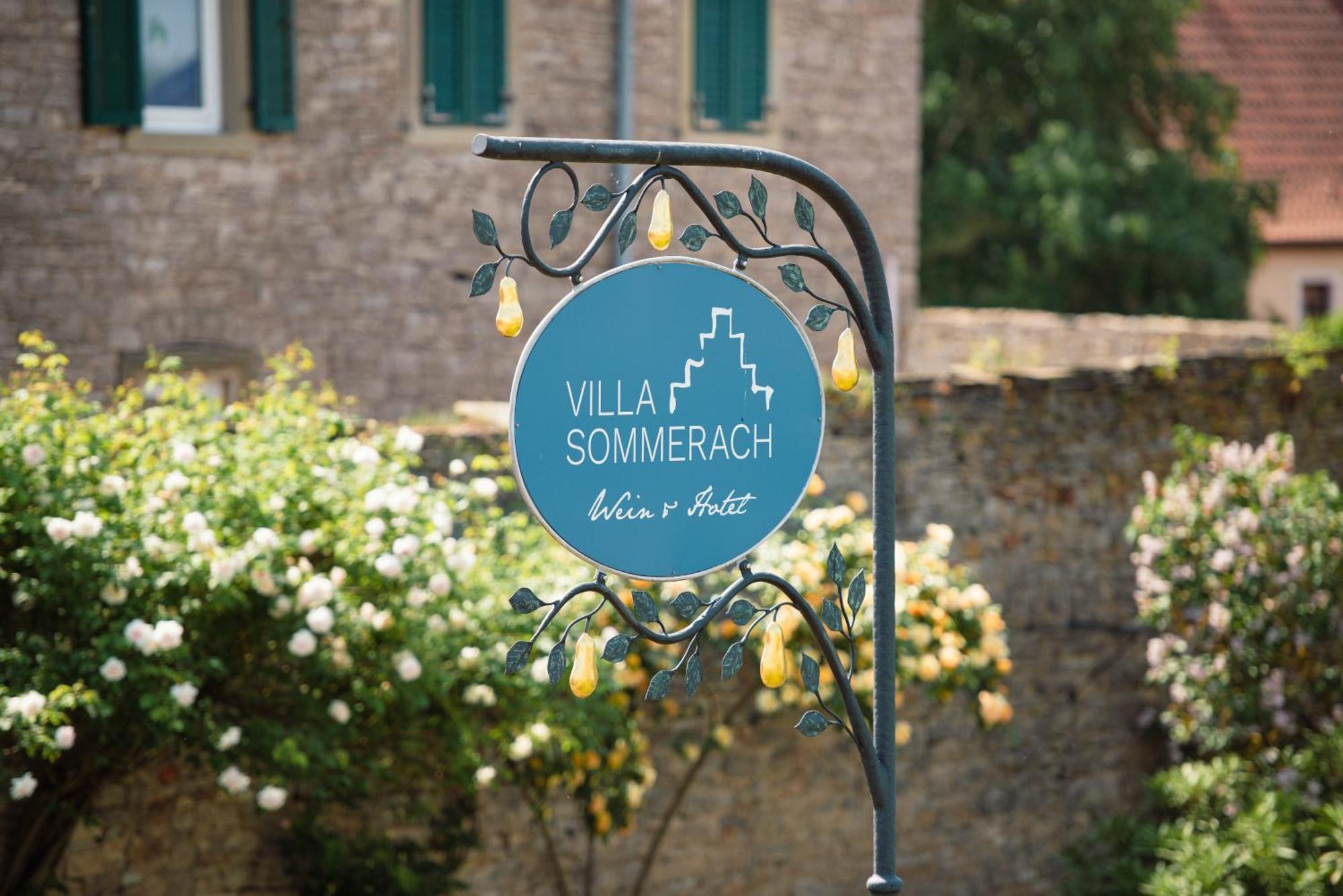 Villa Sommerach Exterior photo